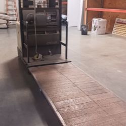 Crown Order Picker