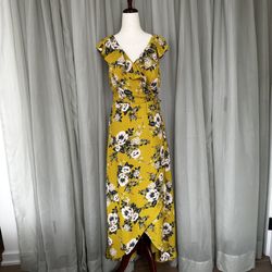June & Hudson // Floral Ruffle Sleeve Wrap Maxi Dress