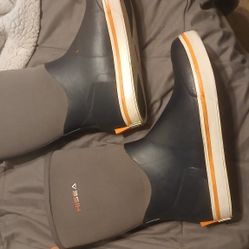 Rain Boots Men's 11