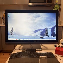 HP All In One Desktop Computer 27”