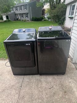 2023 Samsung Smart Washer & Dryer Set – Large Capacity – WiFi Enabled – Excellent Condition