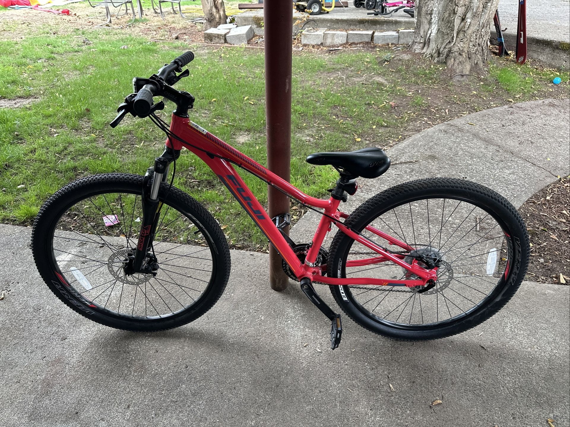 Fuji M3030 SR Suntour Salmon Color Women’s Mountain Bike 27.5” Shimano 7-Speed