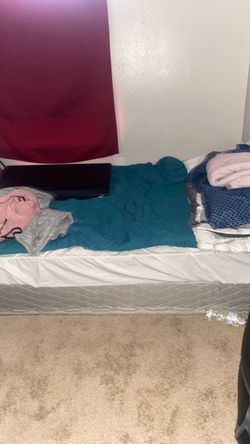 Quien mattress used $40