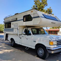 1991 Lance Camper
