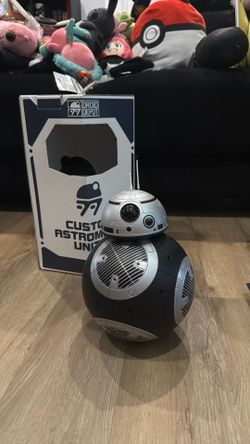 Disney Galaxy’s Edge BB-Series Droid Depot Droid w/ Remote & Box