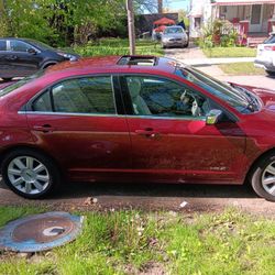 2007 MKZ 147k fully loaded top the line dual heated n Ac seats sunroof  Michelin tires 7500 obo (contact info removed)