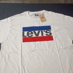 LEVIS (XL) T SHIRT