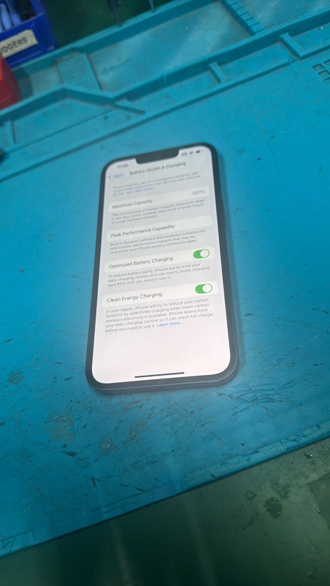 iPhone 13 - 128gb - Network Unlocked