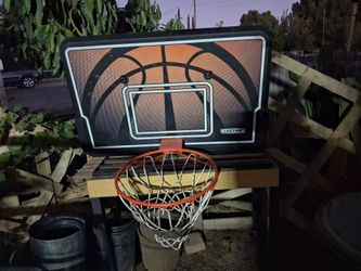 Basketball  hoop