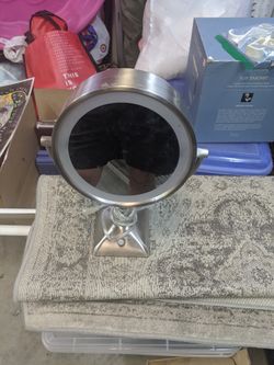 Vanity Light Up Make Up Mirror