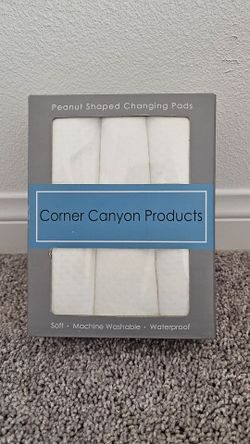 peanut shaped changing pads