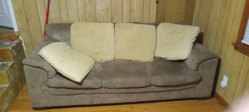 Free Couch