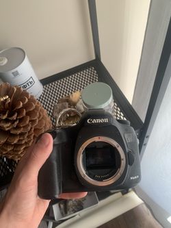 Canon 5d mark iii body only