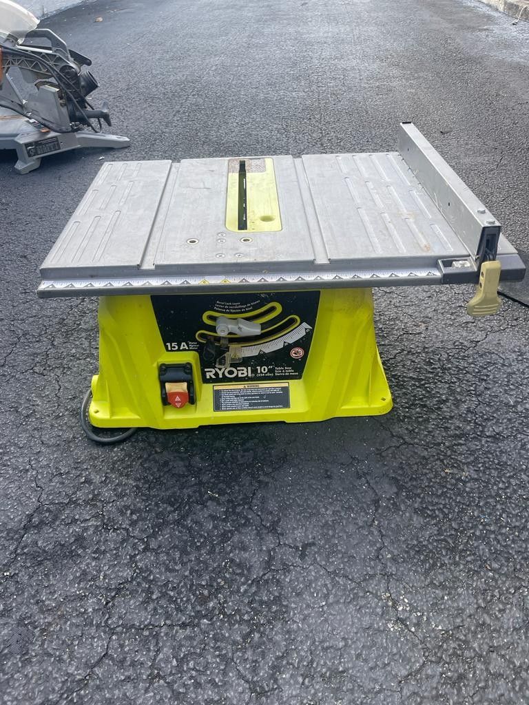 Ryobi Table Saw