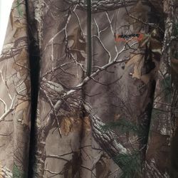 Mens, REALTREE, XL,  1/4 Zip Pull Over Shirt, ( Yes Available)