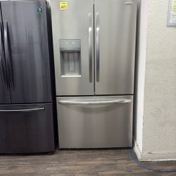Frigidaire. French Door  No Ice Working 