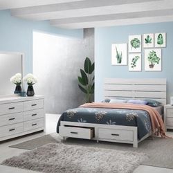 New Bedroom Set 4 PCs King Or Queen 