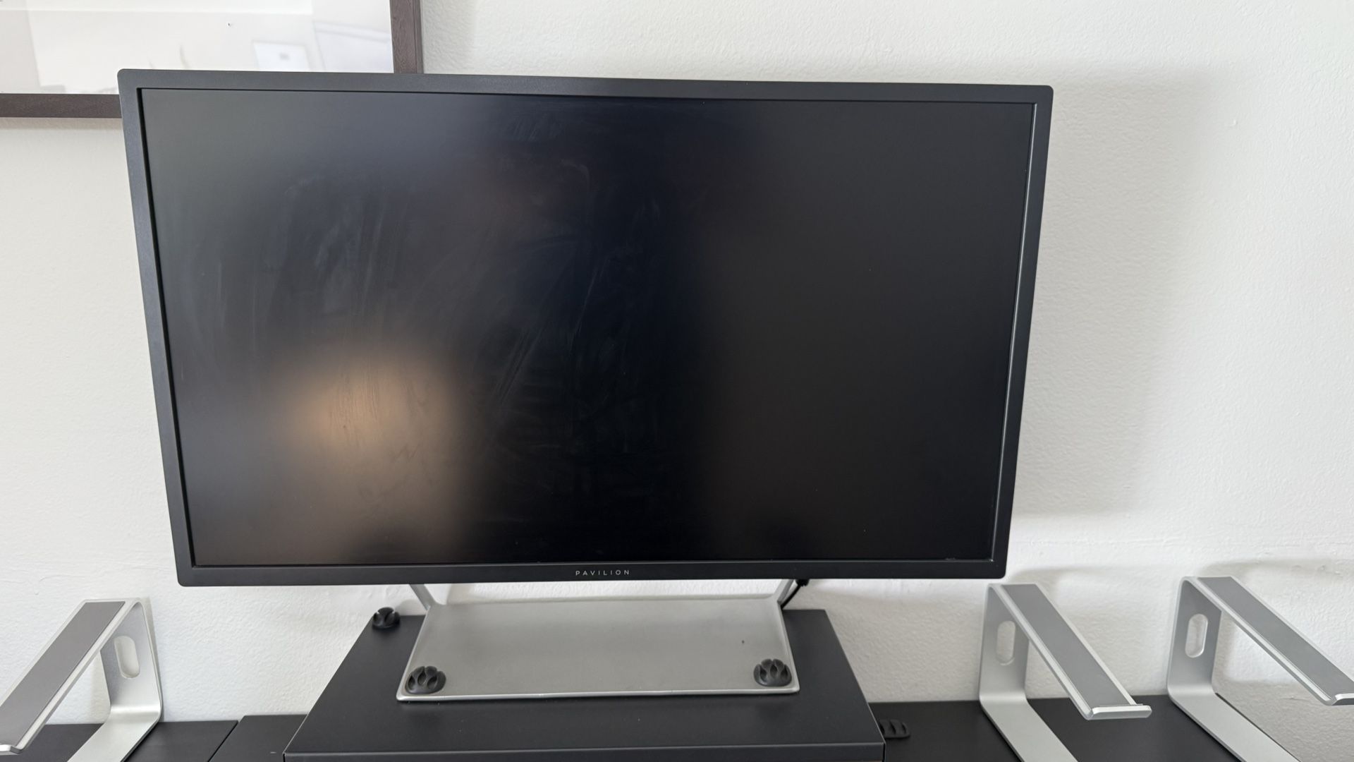 HP Pavilion 32q Monitor