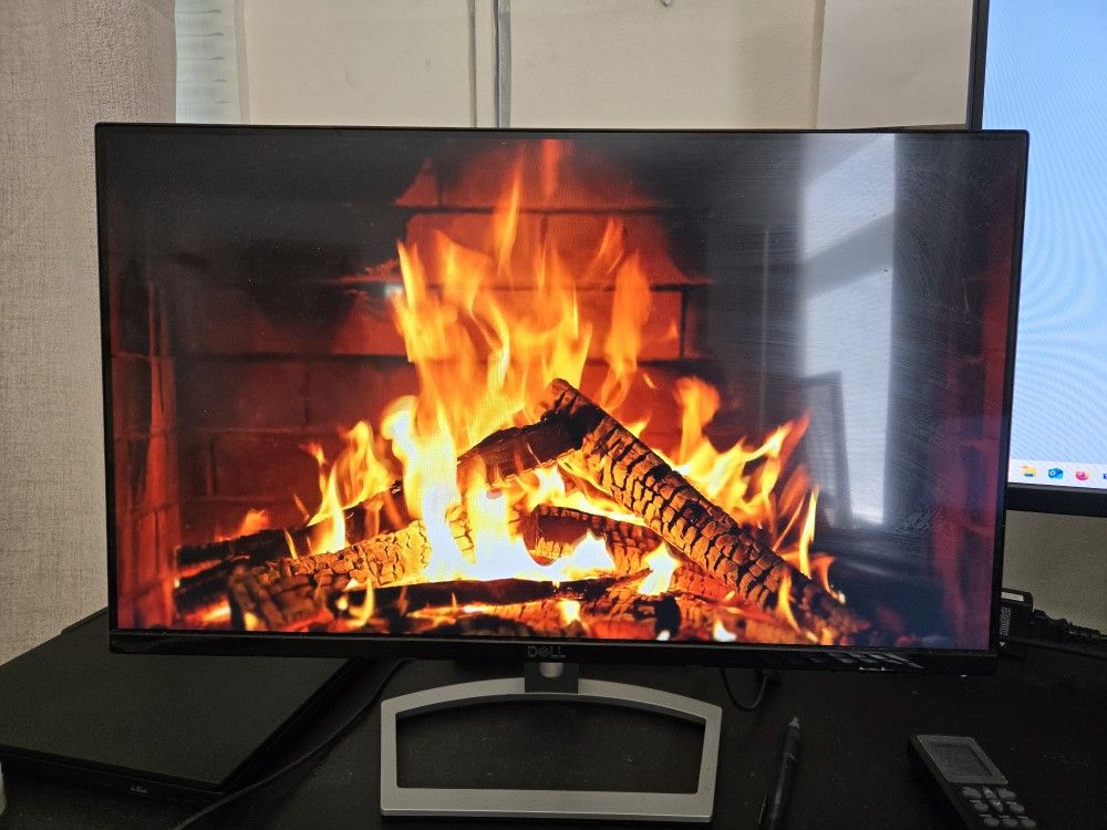Dell Monitor S2318nc - 24 Inch
