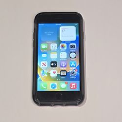 Unlocked Apple iPhone 8 - 64 GB