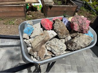 Free Landscape - items concrete (great for edging)