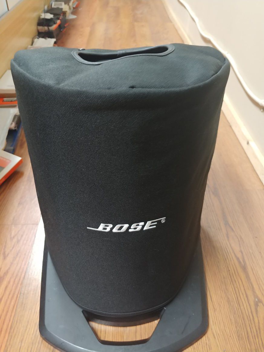 Bose L1 Compact power speaks system {contact info removed} black W/O L1 Compact stand