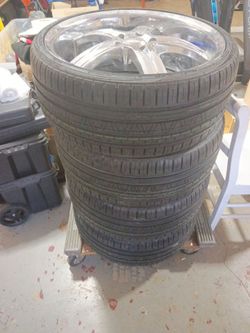 225/35/20 NEW tires