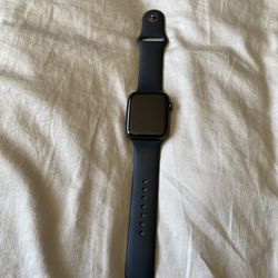 Apple Watch SE 1st Gen 44mm 