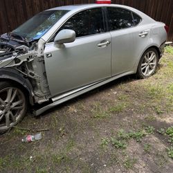 2009 Lexus IS250 - FOR PARTS