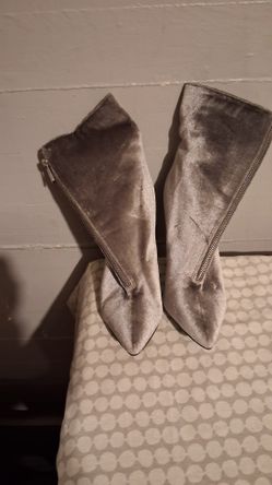 Just Fabulous Grey  Zipper Boots