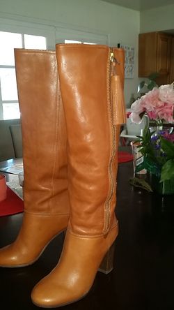 Coach boots size 7