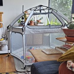 Pop N Go Playpen