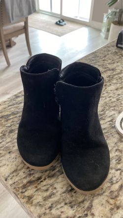 Boots size 9c