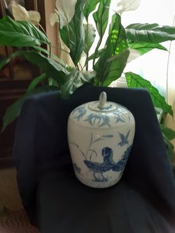 Glass vase