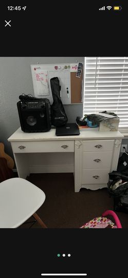 Desk