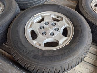 255 70 16 CHEVY WHEELS Silverado