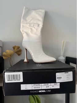 Fashion nova boots