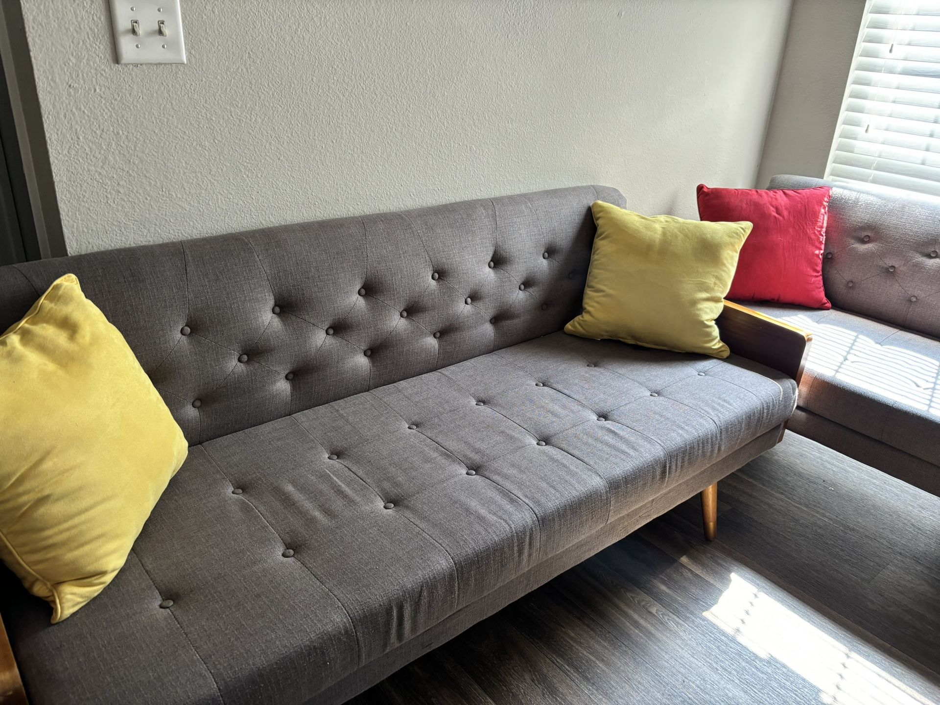 Gray Futon