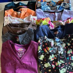 Scrub Tops Small To Medium Size