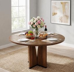 39” Round Dining Table, 4-6 Person Wooden Dining Table, Modern Dining Table, Brown. NO CHAIRS!!!