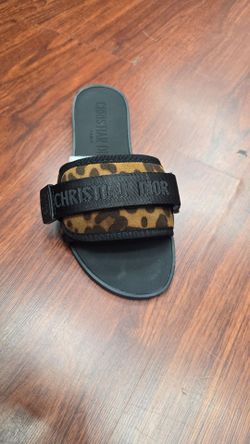 Dior sandals size8/9