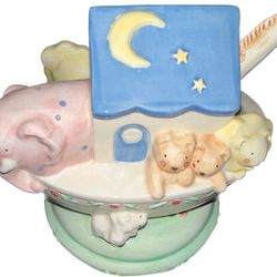 MUSIC BOX sculpture, Noah’s ark design