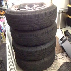 Jeep wrangler 4 tires + rim