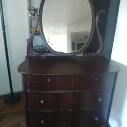 Vintage Armour In Very Good Condition 