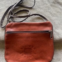 Vintage SINIKKA Leather Shoulder Bag 8” x 7” Handbag, Pouch