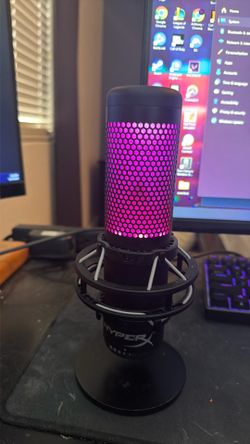 HyperX quadcast s mic