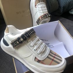 Unisex Sneakers
