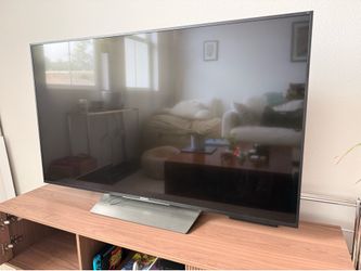 55-inch Sony BRAVIA XBR-55X850D 4K Smart TV