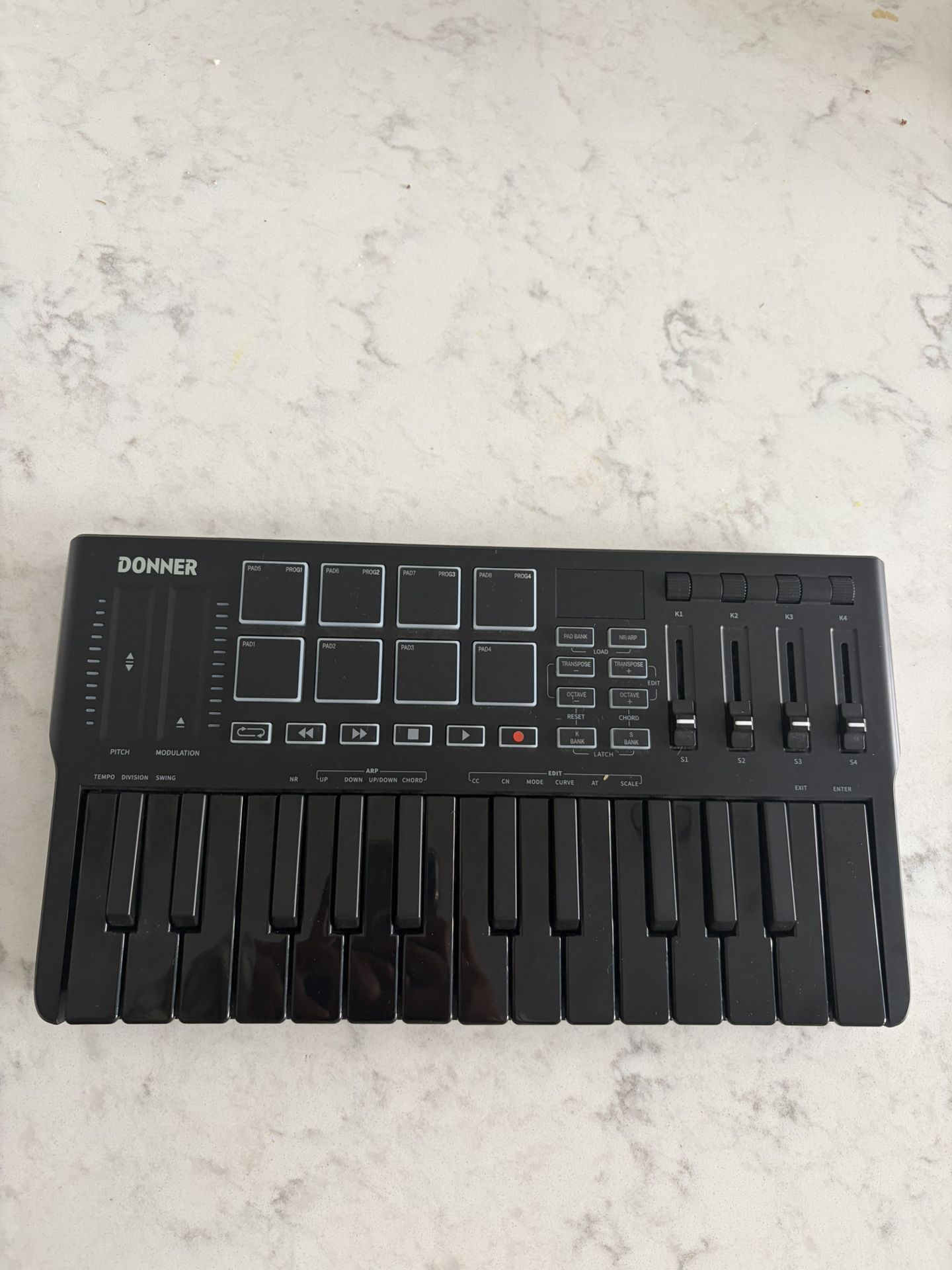 Donner DMK-25 PRO MIDI Keyboard