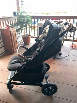 Baby stroller Nuna $200